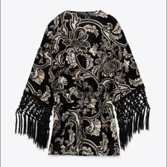ZARA FRINGED PRINTED JACKET - Picture 2 of 13